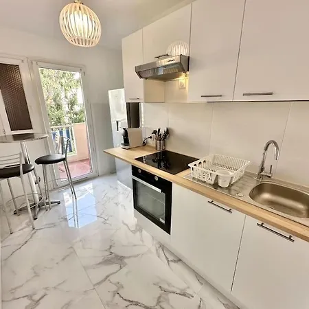 Superbe Neuf - à 5 Min à Pied Appartement *