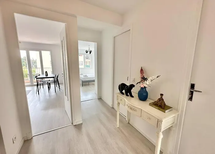 Superbe Neuf - A 5 Min A Pied Daire *